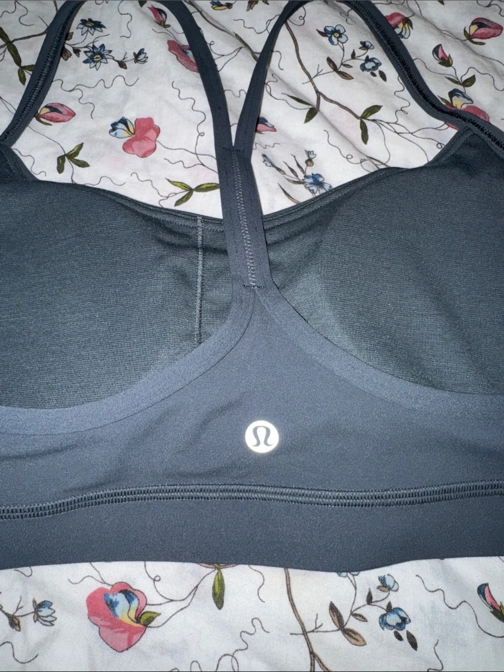 lululemon Flow Y Bra Nulu